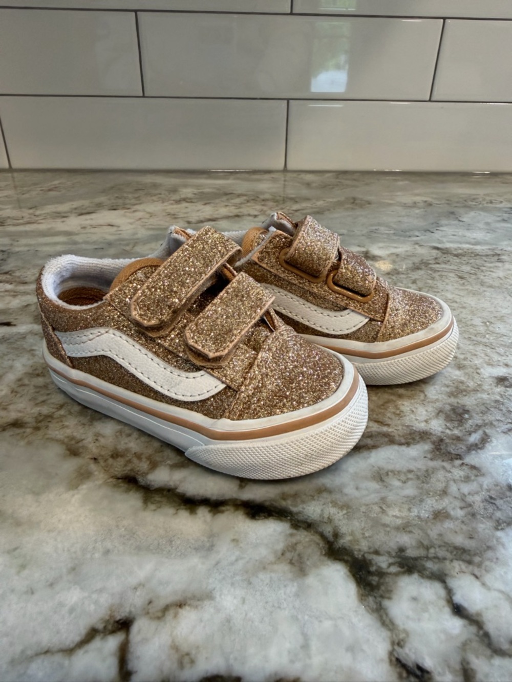 Vans Kids Glitter Old Skool Velcro Sneakers - Rose Gold Glitter